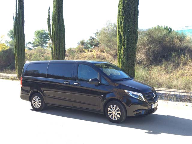 En este acabado Tourer el Mercedes Benz Vito cuenta con 8 plazas de capacidad.
